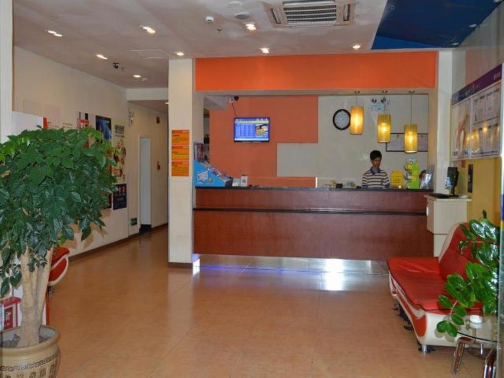 7 Days Inn Meizhou Jiangnan Kedu Commercial Plaza Exterior foto